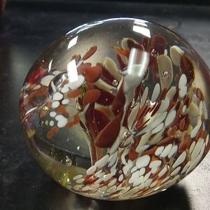 Floral Round Brown and White Paper Weight
